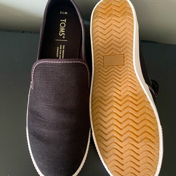 TOMS: Black Heritage Canvas Contrast Stitching - Picture 1 of 2